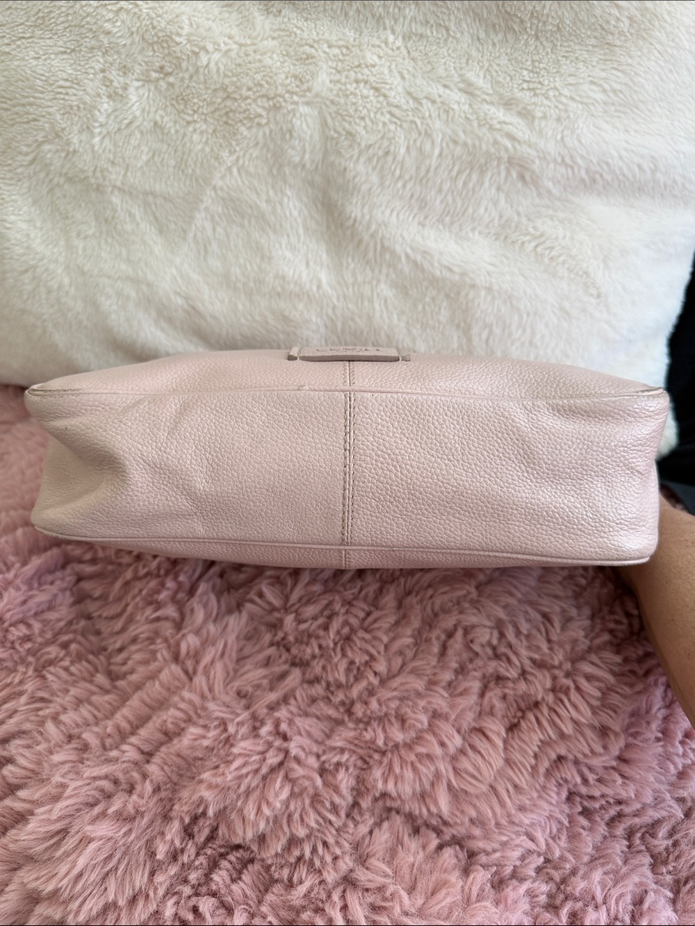 LUCKY BRAND PALE PINK HOBO PURSE - Picture 6 of 13